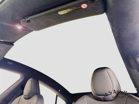 Used 2021 Tesla Model S Plaid image 16