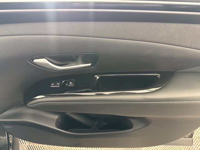 Certified 2024 Hyundai Tucson Limited FWD image 25