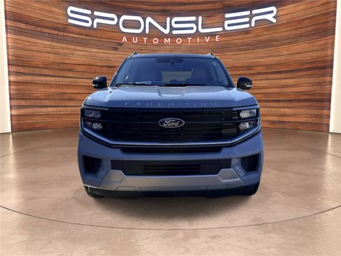 New 2025 Ford Expedition Platinum w/ Platinum Ultimate Package image 9