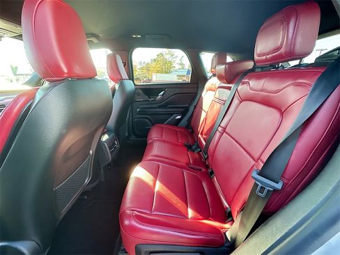 Used 2024 Lincoln Corsair Reserve image 4