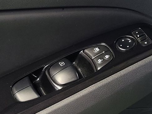 Used 2023 Nissan Altima 2.5 SV image 27