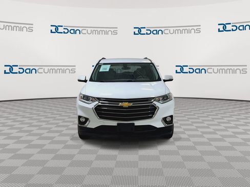 Used 2020 Chevrolet Traverse LT AWD/4WD image 3