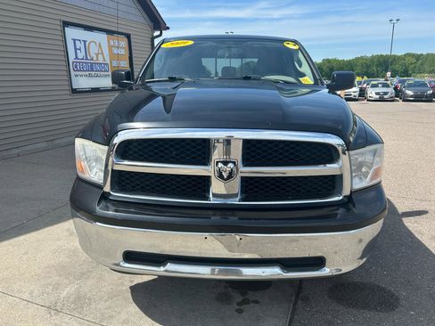 Used 2009 Dodge Ram 1500 Truck SLT AWD/4WD image 2