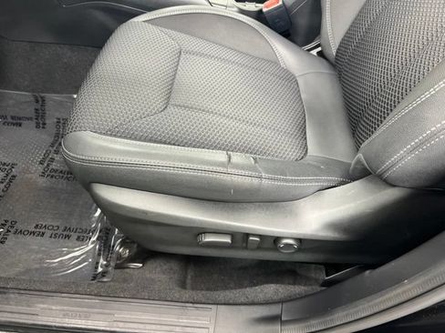Used 2023 Subaru Forester Premium AWD/4WD image 14