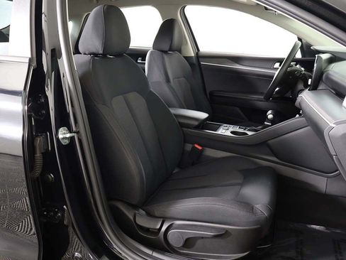 Used 2021 Kia K5 LX FWD image 27