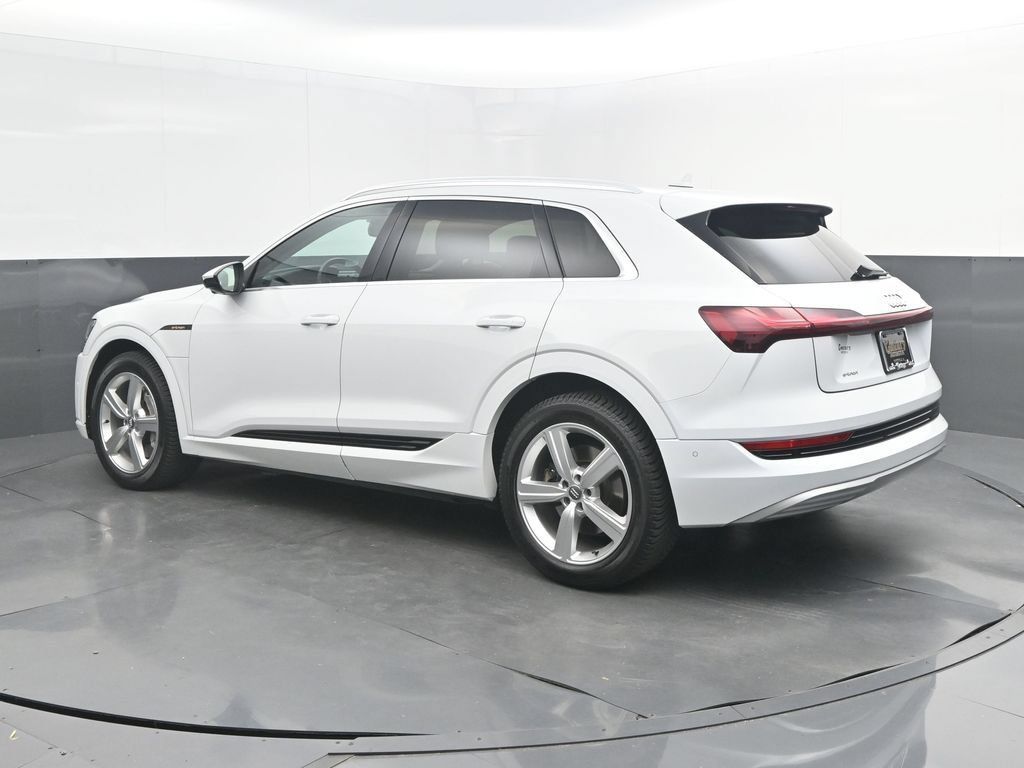 Used 2019 Audi e-tron Premium Plus AWD/4WD image 3