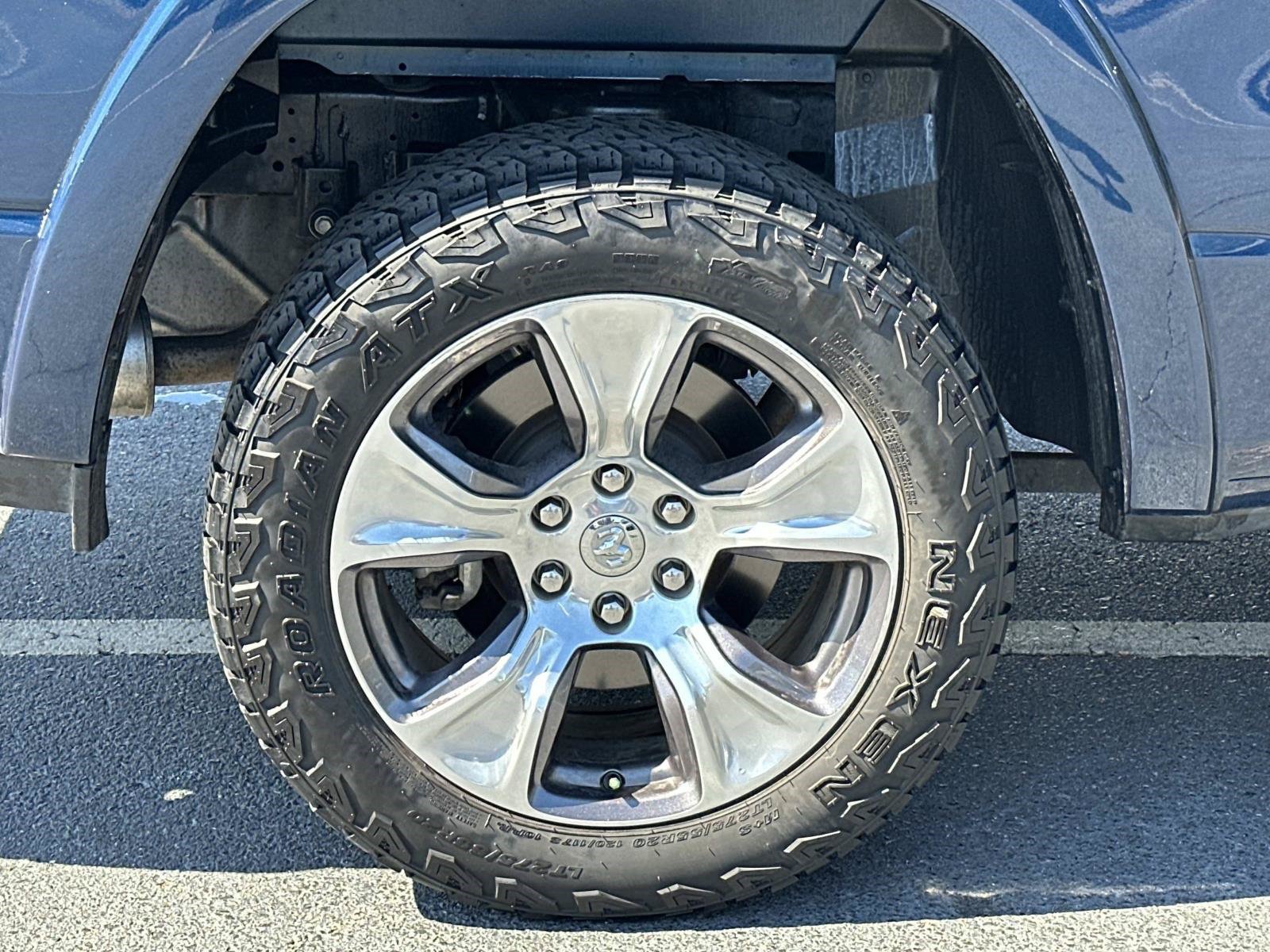 Used 2020 RAM 1500 Laramie AWD/4WD image 7