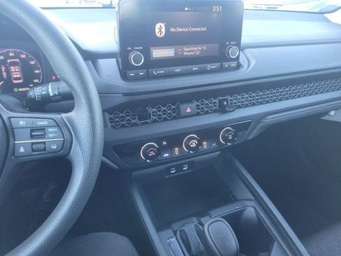 Used 2025 Honda Accord LX image 19