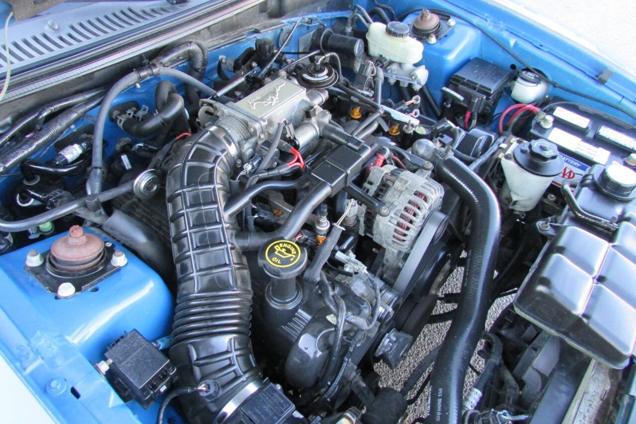 Used 2000 Ford Mustang GT RWD image 20