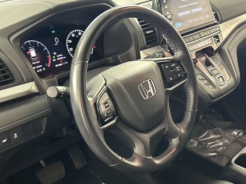 Used 2025 Honda Odyssey EX-L image 15