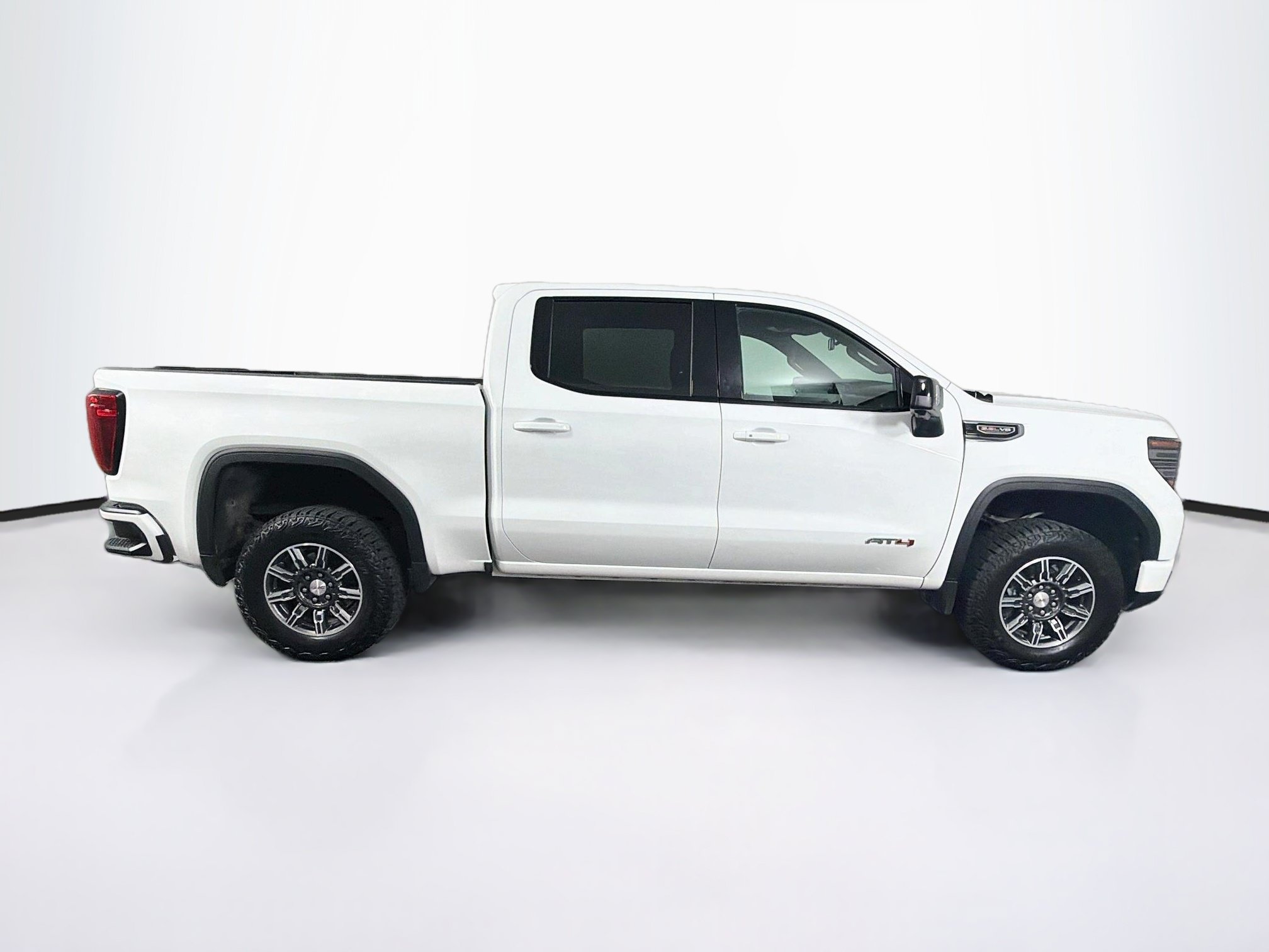 Used 2026 GMC Sierra 1500 AT4 AWD/4WD image 10