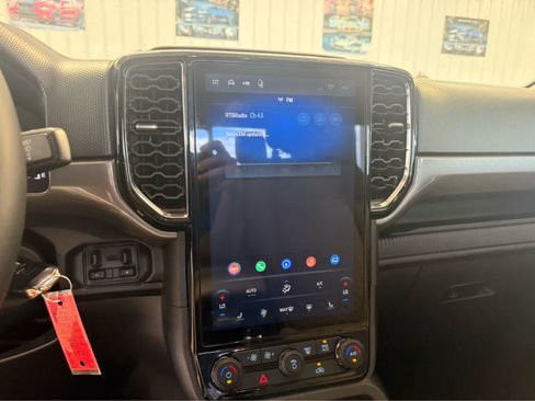 Used 2024 Ford Ranger XLT AWD/4WD image 18