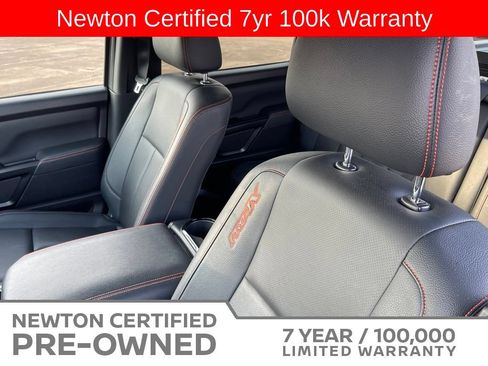 Used 2024 Nissan Titan PRO-4X w/ Pro-4x Convenience Package AWD/4WD image 22