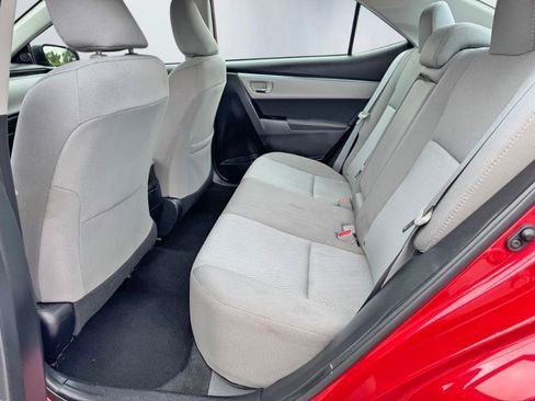 Used 2015 Toyota Corolla LE FWD image 15