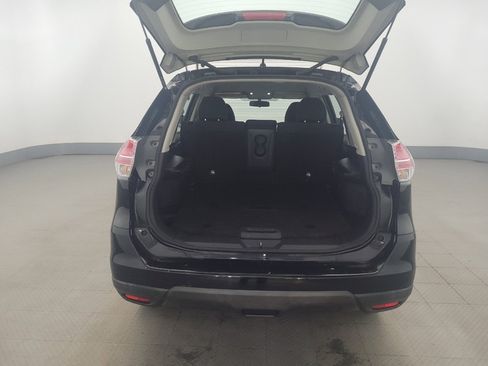 Used 2015 Nissan Rogue S AWD/4WD image 29