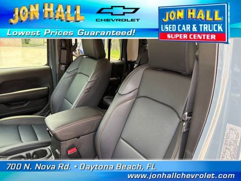 Used 2025 Jeep Gladiator Sport AWD/4WD image 20