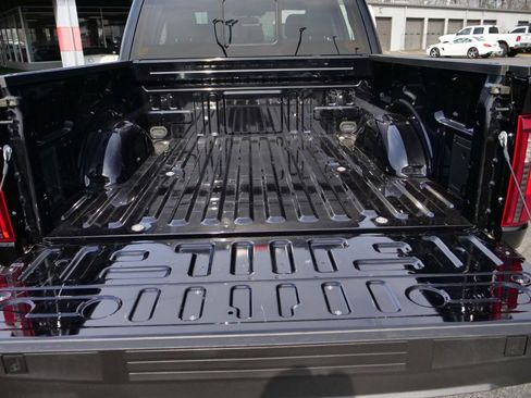 Used 2024 Ford F150 XLT w/ Equipment Group 302A MID image 31