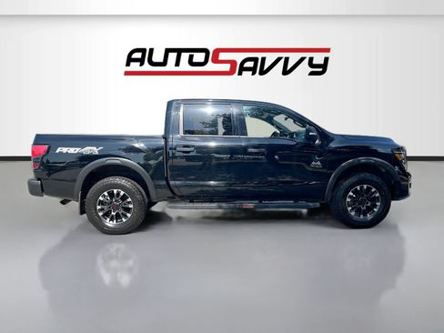 Used 2023 Nissan Titan PRO-4X w/ Pro-4x Convenience Package AWD/4WD image 8