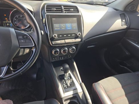 Used 2025 Mitsubishi Outlander Sport SE AWD/4WD image 20
