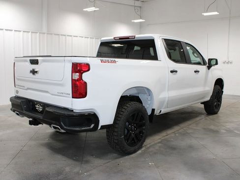 New 2026 Chevrolet Silverado 1500 Custom Trail Boss image 9
