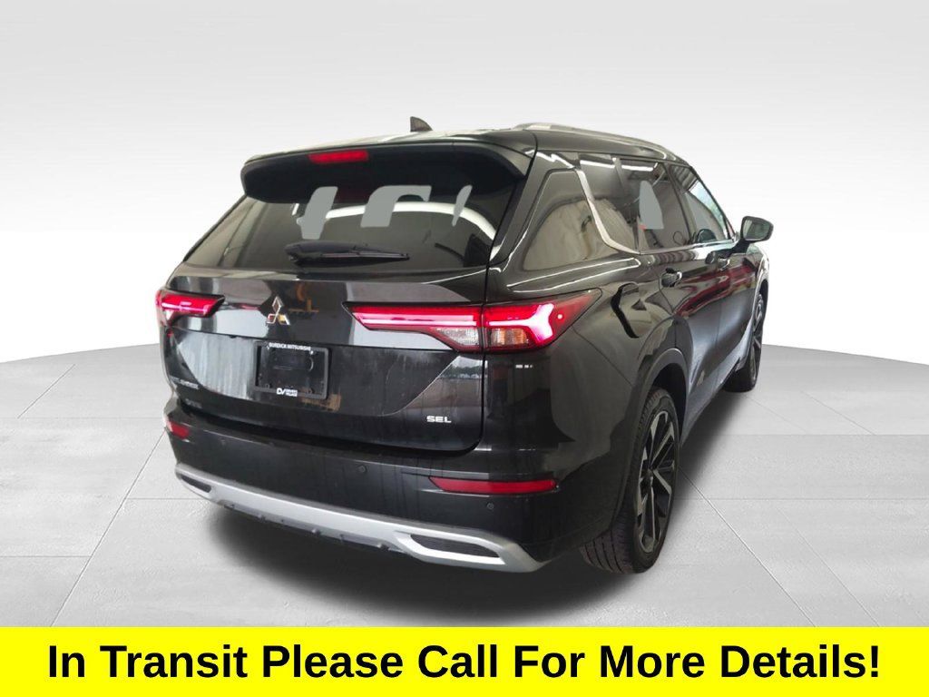 Used 2023 Mitsubishi Outlander SEL FWD image 10