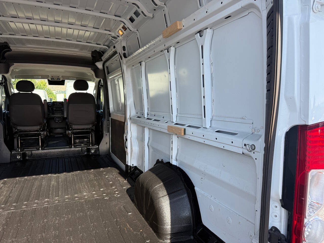 Used 2023 RAM ProMaster 3500 FWD image 23