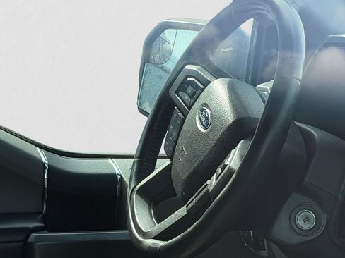 Used 2017 Ford F150 XLT w/ Equipment Group 301A Mid AWD/4WD image 7