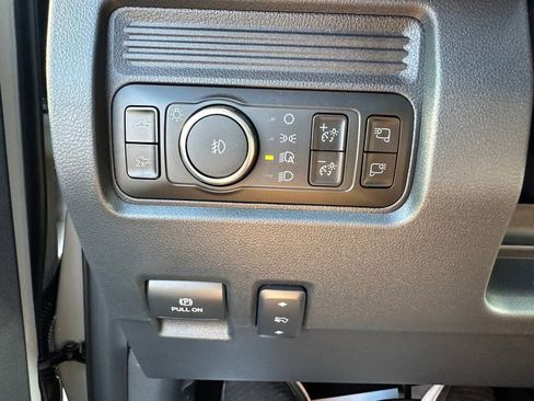 New 2025 Ford F350 Lariat w/ Lariat Ultimate Package image 16