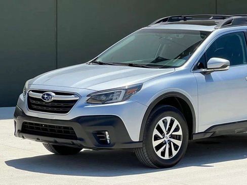 Used 2020 Subaru Outback Premium w/ Popular Package #1 AWD/4WD image 32