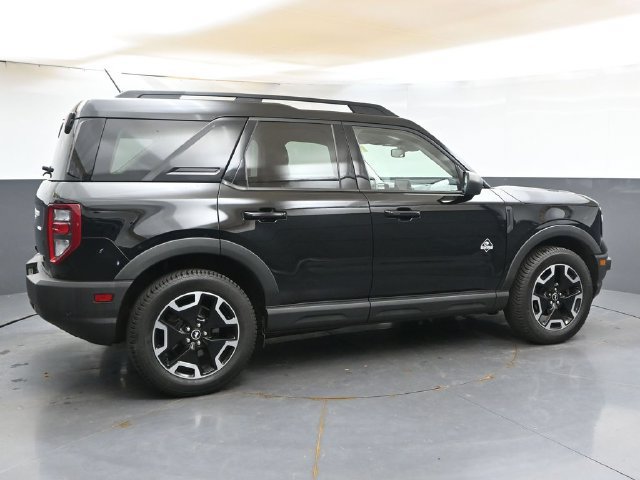 Used 2021 Ford Bronco Sport Outer Banks w/ Outer Banks Package (96D) AWD/4WD image 6