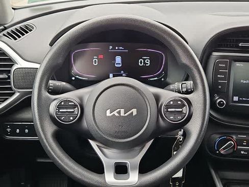 Used 2023 Kia Soul LX w/ Option Group 015 FWD image 23