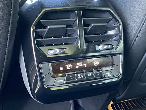 Used 2025 BMW iX xDrive50 image 15