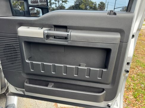 Used 2016 Ford F250 Lariat w/ Lariat Ultimate Package image 22