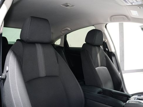 Used 2019 Honda Civic LX image 14