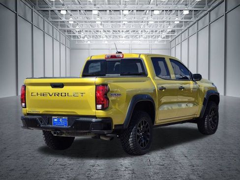 Certified 2024 Chevrolet Colorado Trail Boss w/ Advanced Trailering Package AWD/4WD image 6