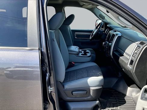 Used 2019 RAM 1500 Big Horn AWD/4WD image 14