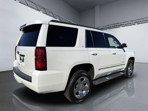 Used 2019 Chevrolet Tahoe LT w/ LT Signature Package image 10