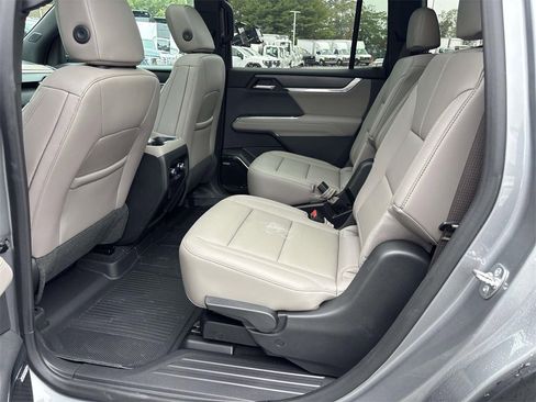 New 2025 GMC Acadia Elevation w/ Elevation Premium Package image 6