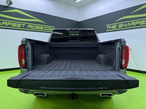 Used 2021 GMC Sierra 1500 Denali w/ Denali Ultimate Package AWD/4WD image 9