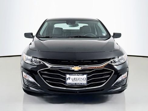 Used 2024 Chevrolet Malibu LT FWD image 2