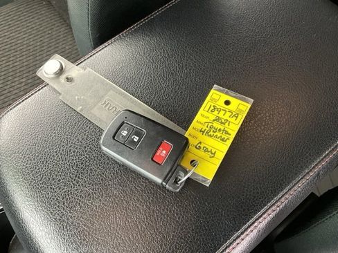 Used 2021 Toyota 4Runner TRD Off-Road image 24