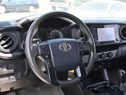 Used 2020 Toyota Tacoma SR RWD image 17