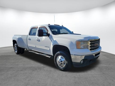 Used 2012 GMC Sierra 3500 SLT w/ SLT Convenience Package image 16