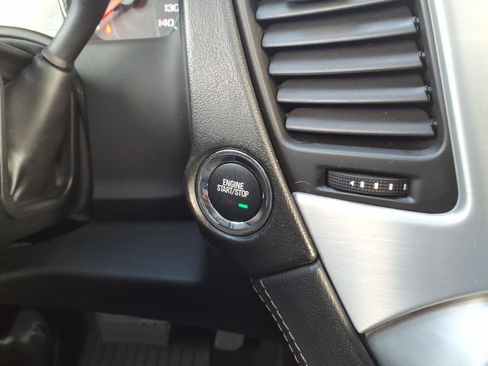 Used 2018 GMC Yukon SLT w/ Premium Edition image 28