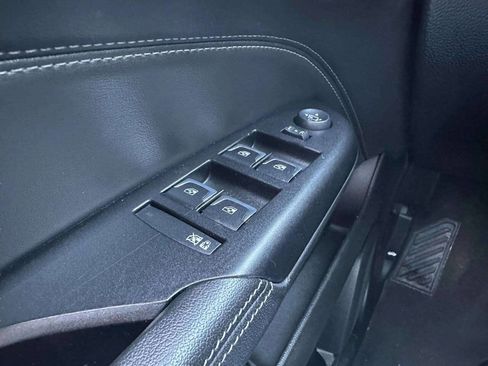 Used 2016 Cadillac SRX Luxury FWD image 25