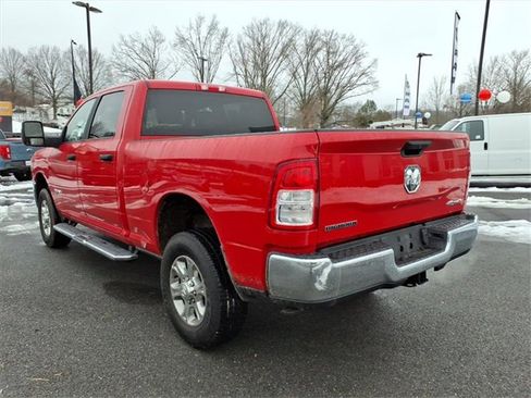 Used 2024 RAM 2500 Big Horn w/ Bed Utility Group image 6