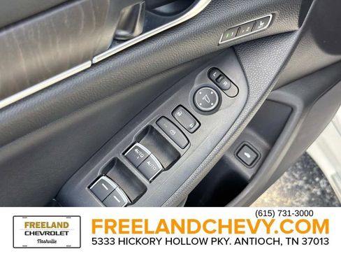 Used 2022 Honda Accord EX-L image 21
