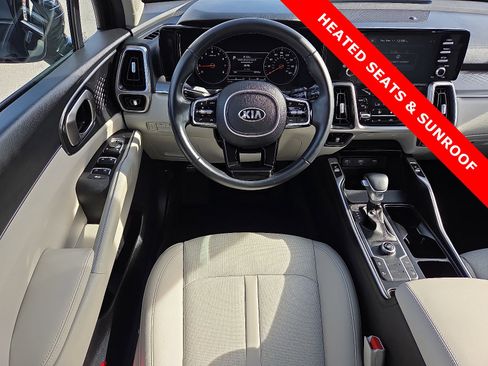 Used 2021 Kia Sorento S w/ Panoramic Sunroof Package image 12