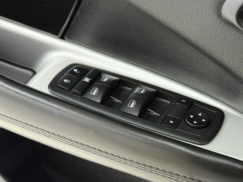 Used 2020 Dodge Journey SE w/ SE Popular Equipment Group image 54