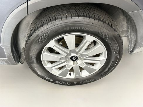 Used 2024 Hyundai Palisade SEL FWD image 11